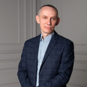 Олег Черников